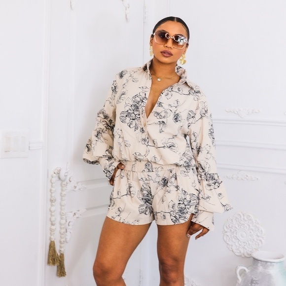 Floral Print Cream and Black Two-Piece Set - Picture 7 of 8